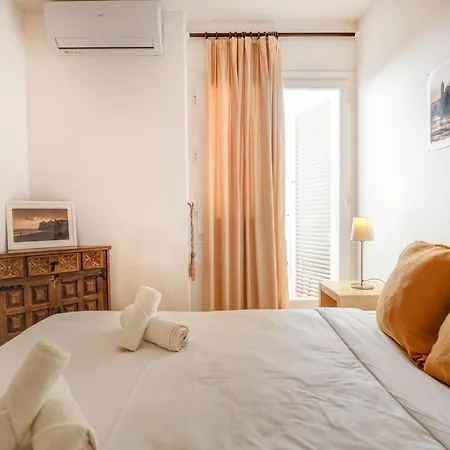 Apartment Gladiator By Hello Homes *