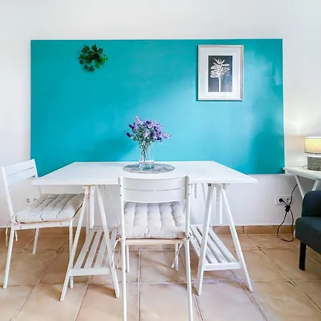 Gladiator By Hello Homes