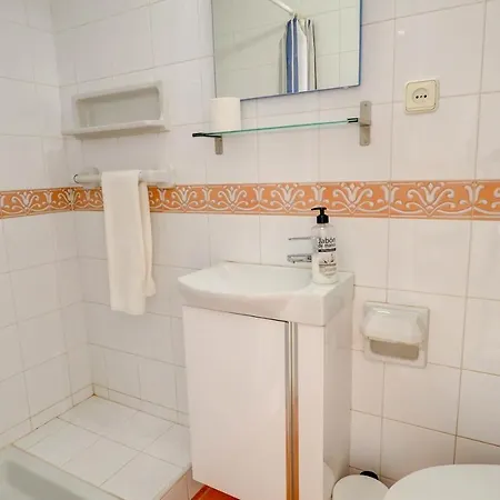 アパート Gladiator By Hello Homes シッチェス