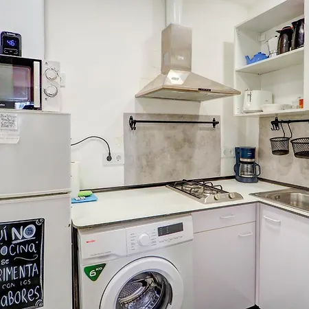 Gladiator By Hello Homes *