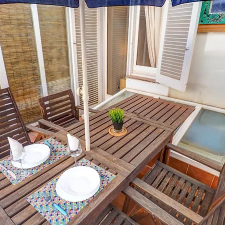 アパート Gladiator By Hello Homes シッチェス